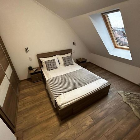 D&M Apartments 2 萨图马雷 外观 照片