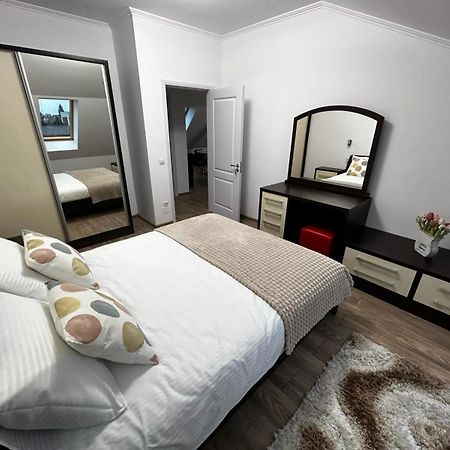 D&M Apartments 2 萨图马雷 外观 照片